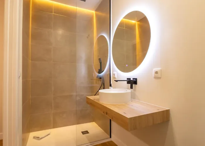 Acacias Center By Valcambre Sevilla